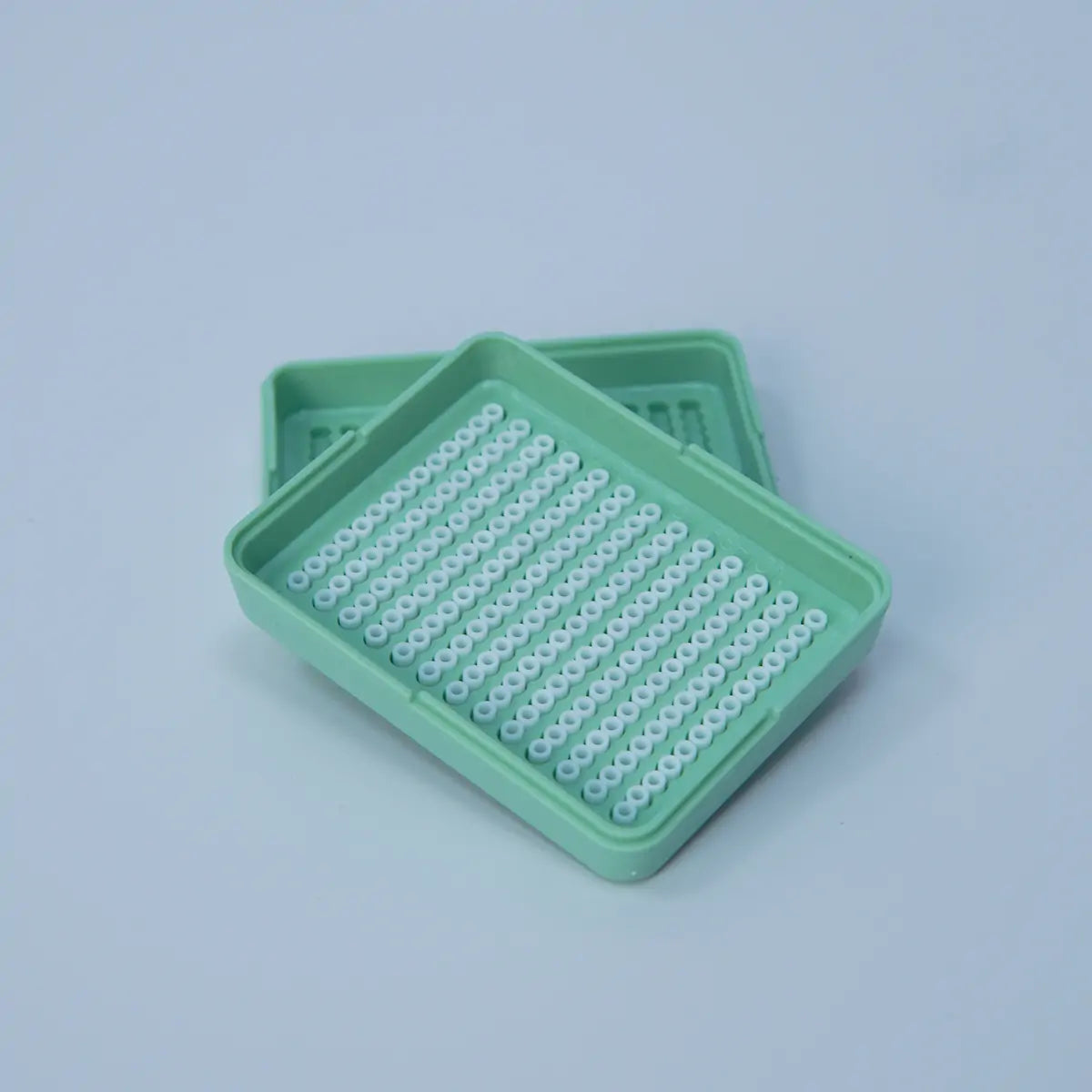 2-Pack Snap-Lock Trays For Mini Beads (Random Color)