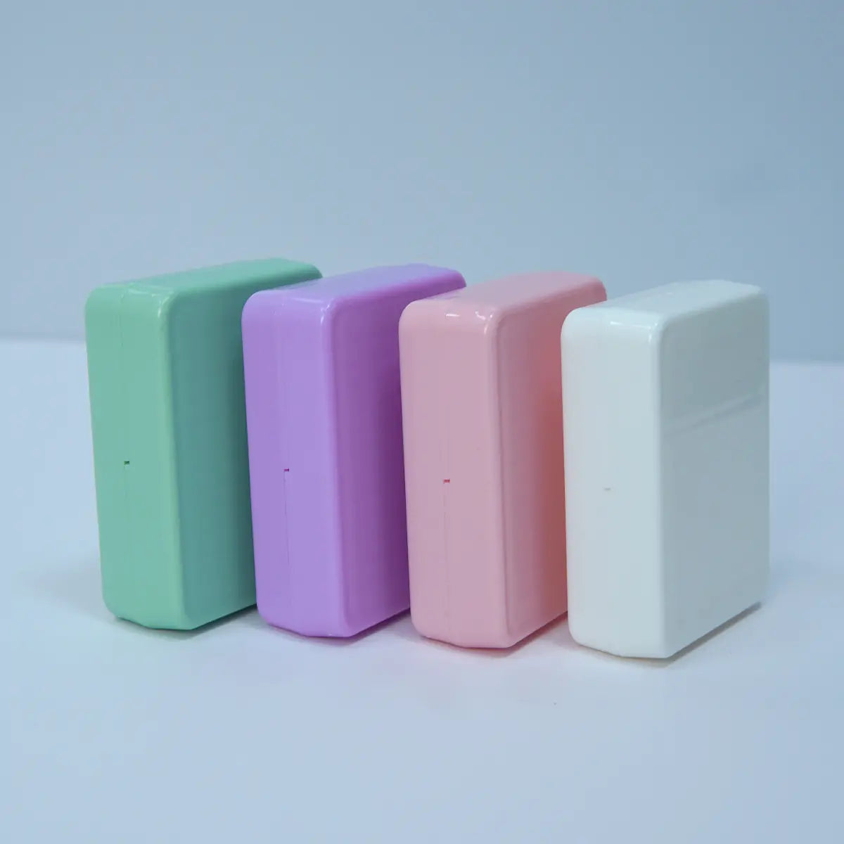 2-Pack Snap-Lock Trays For Mini Beads (Random Color)