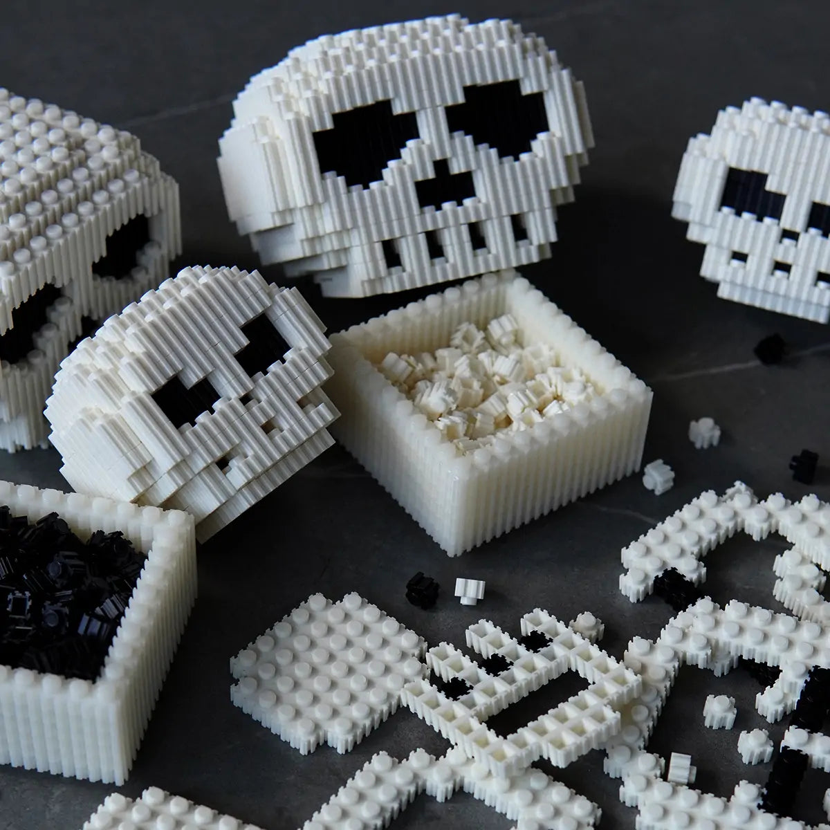 3D Building Blocks No.1006: Halloween Skulls(1600 pcs)