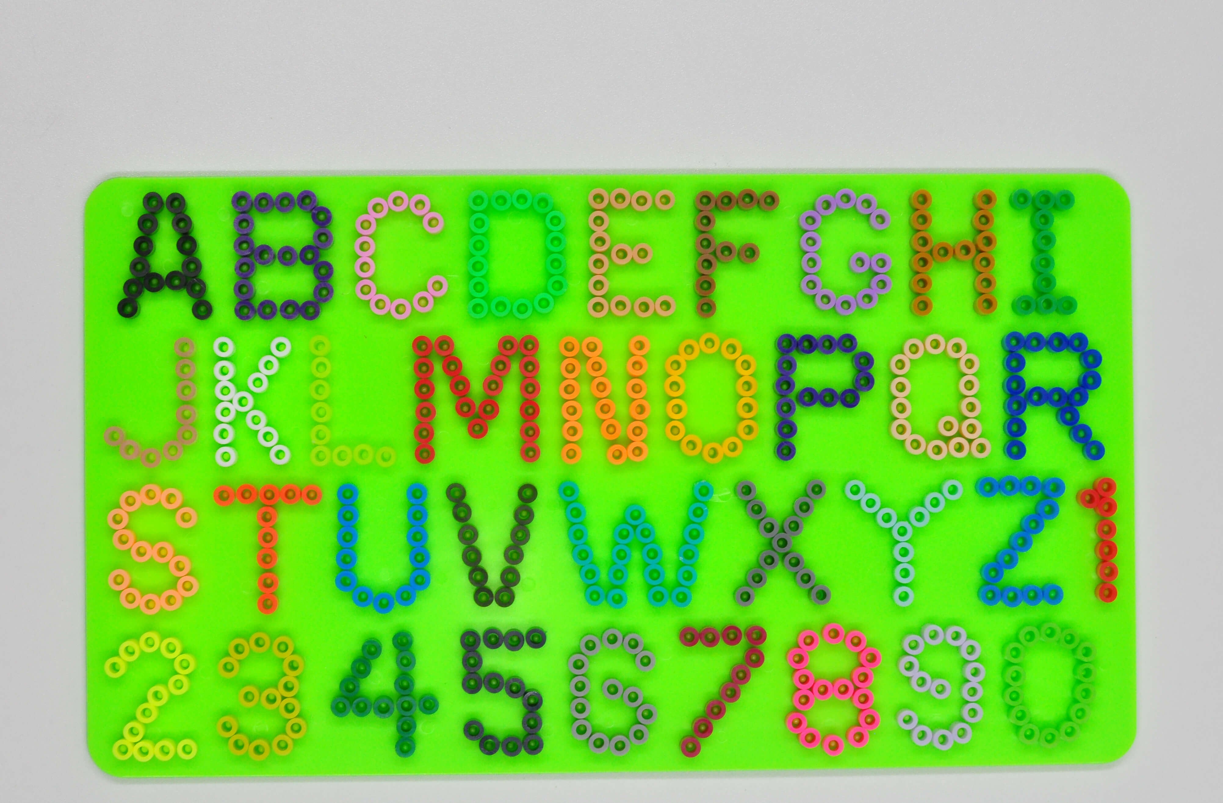 Artkalbeads tablero de letras para niños de 5 mm